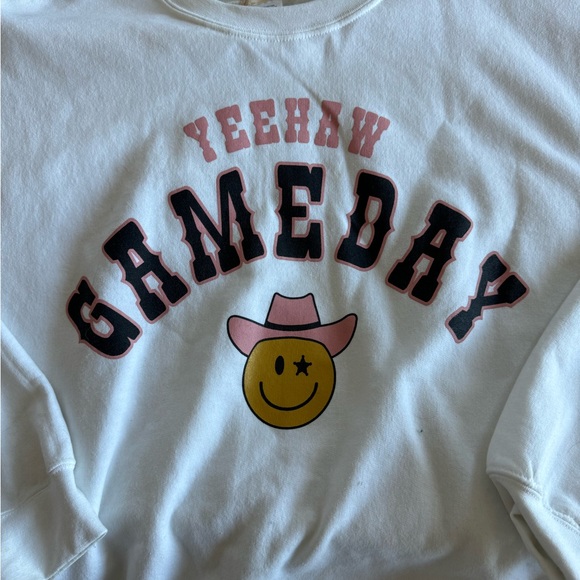 Graphic Sweatshirt - Picture 2 of 3